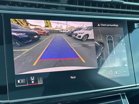 Used 2024 Audi Q8 Premium Plus w/ Premium Plus Package image 19