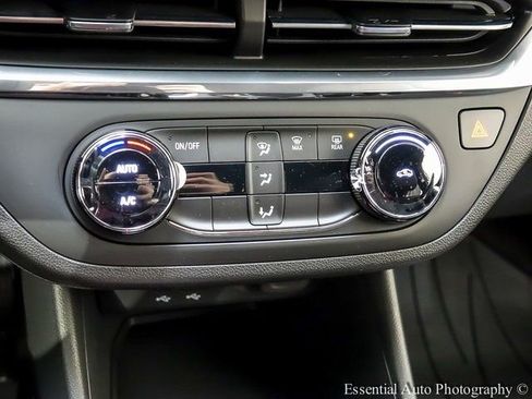 New 2026 Buick Envista Preferred image 15