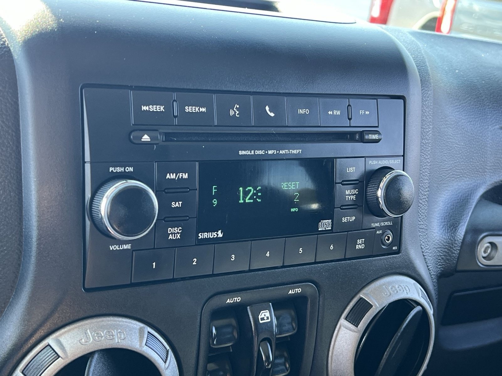 Used 2016 Jeep Wrangler Unlimited Sport AWD/4WD image 18