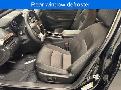 Used 2024 Nissan Altima 2.5 SV