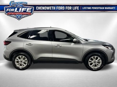 Used 2023 Ford Escape Active w/ Tech Pack #2 AWD/4WD image 7