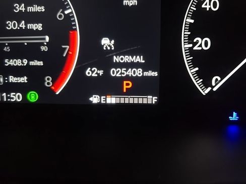 Used 2023 Honda CR-V EX image 25