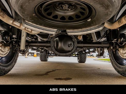 Used 2020 Chevrolet Silverado 1500 RST image 15