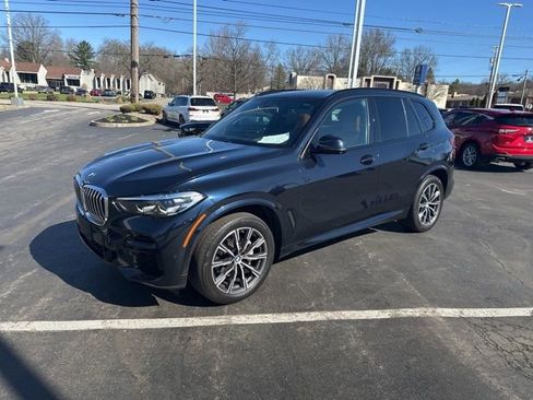 Used 2023 BMW X5 xDrive40i w/ M Sport Package image 1