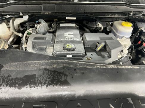 Used 2022 RAM 3500 Laramie image 22