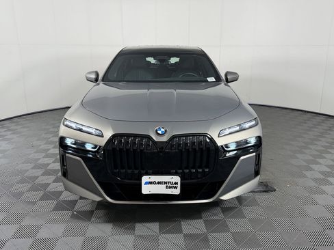 Certified 2024 BMW 760i xDrive w/ Executive Package AWD/4WD image 6
