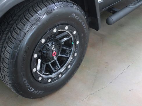 Used 2014 Toyota FJ Cruiser 4WD image 23