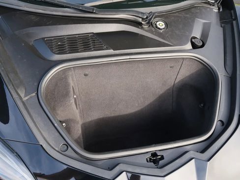 Used 2021 Chevrolet Corvette Stingray Premium Conv w/ Z51 Performance Package image 14