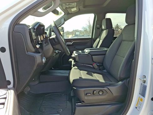 New 2026 GMC Sierra 2500 SLE w/ SLE Value Package; image 14