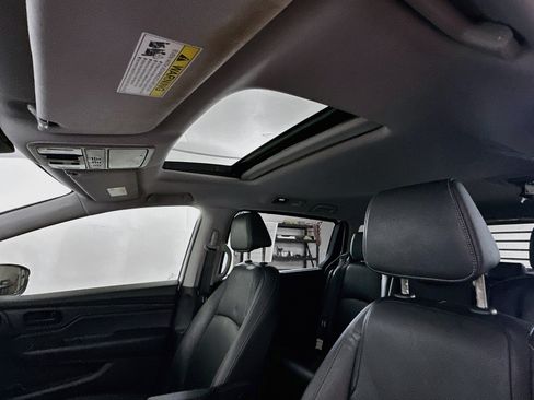 Used 2021 Honda Odyssey EX-L image 26