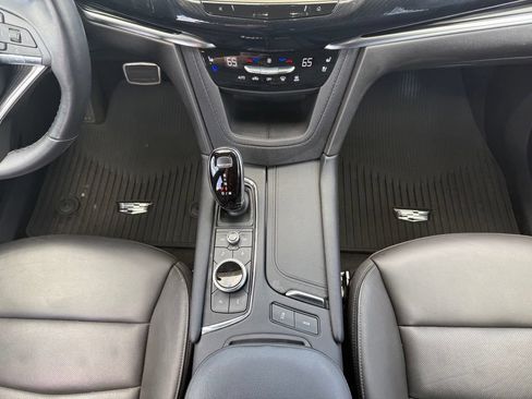 Certified 2024 Cadillac XT6 Sport AWD/4WD image 25