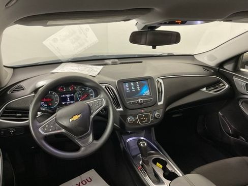 Used 2018 Chevrolet Malibu LT w/ LPO, Convenience Package 2 FWD image 25