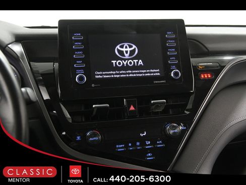 Certified 2023 Toyota Camry SE image 9