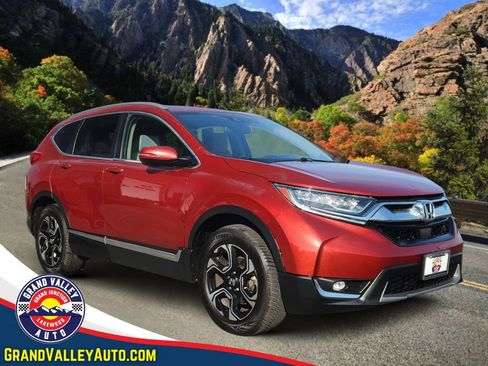 Used 2019 Honda CR-V Touring image 1