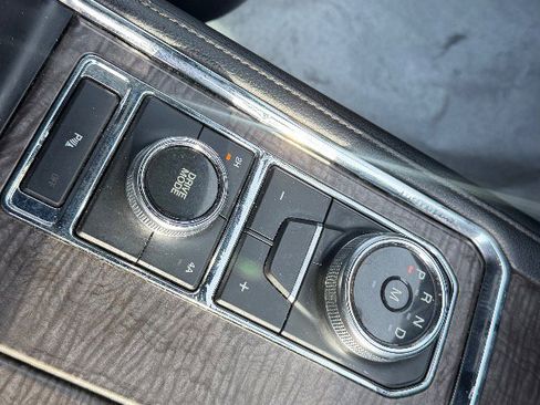 Used 2019 Ford Expedition Max Limited image 28