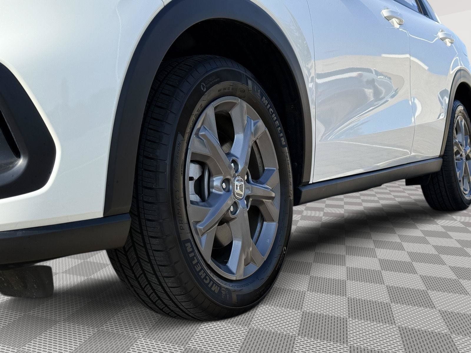 Certified 2026 Honda HR-V LX image 8