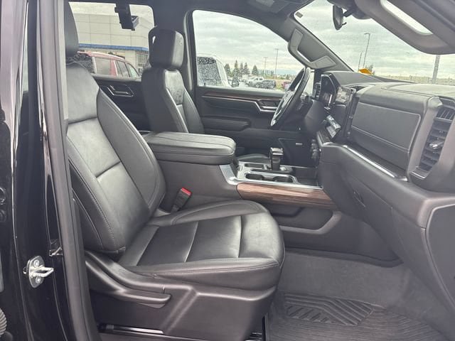 Certified 2024 Chevrolet Silverado 1500 LT Trail Boss w/ Convenience Package II AWD/4WD image 23
