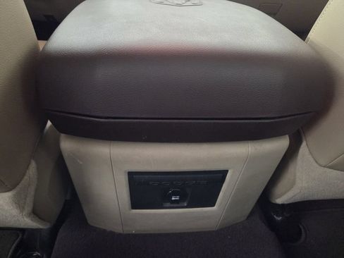 Used 2009 Dodge Ram 1500 Truck Laramie RWD image 27