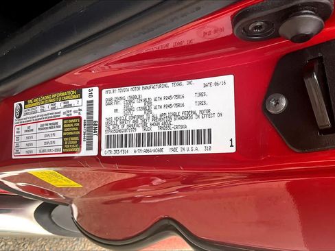 Used 2016 Toyota Tacoma SR RWD image 36