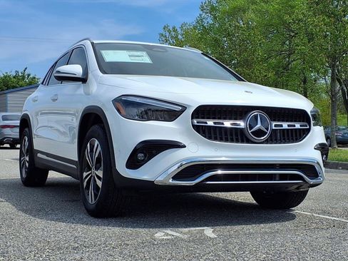 Used 2025 Mercedes-Benz GLA 250 image 2