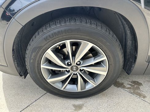Used 2019 Hyundai Santa Fe Limited FWD image 32