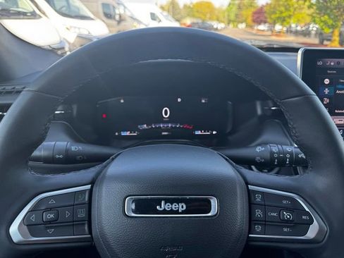 Certified 2024 Jeep Compass Limited w/ High Altitude Package AWD/4WD image 22