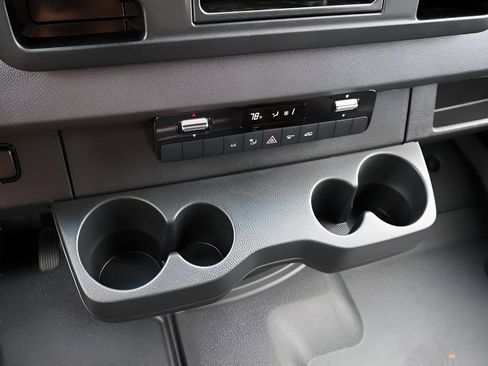 New 2026 Mercedes-Benz Sprinter 2500 image 29