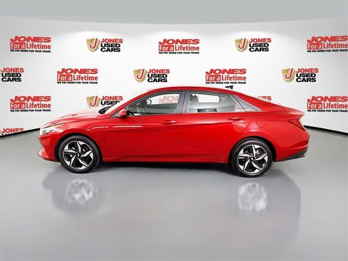 Certified 2023 Hyundai Elantra SEL w/ Convenience Package image 14