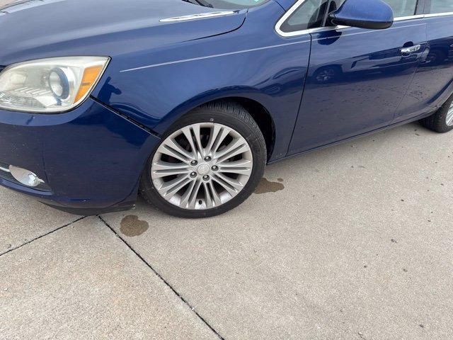 Used 2013 Buick Verano Convenience FWD image 2
