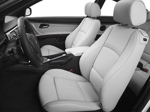 Used 2013 BMW 328i xDrive Coupe AWD/4WD image 8