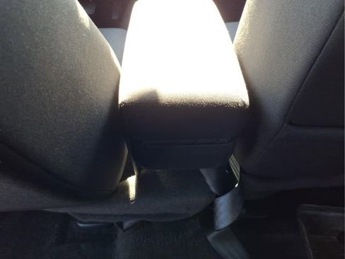 Used 2012 Chevrolet Colorado LT image 16