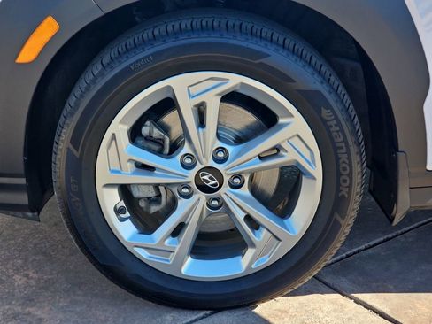 Used 2022 Hyundai Kona SEL w/ Cargo Package image 36