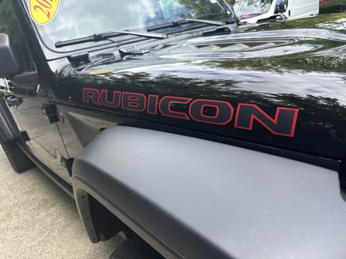 Used 2024 Jeep Gladiator Rubicon image 13