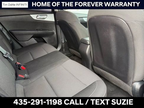Used 2023 Kia Forte LXS image 13