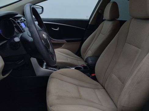 Used 2016 Hyundai Elantra GT FWD image 17