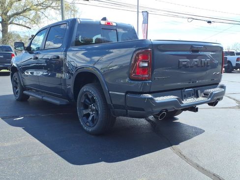 New 2026 RAM 1500 Big Horn AWD/4WD image 3