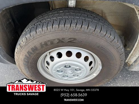 Used 2025 RAM ProMaster 2500 w/ Convenience Group FWD image 18