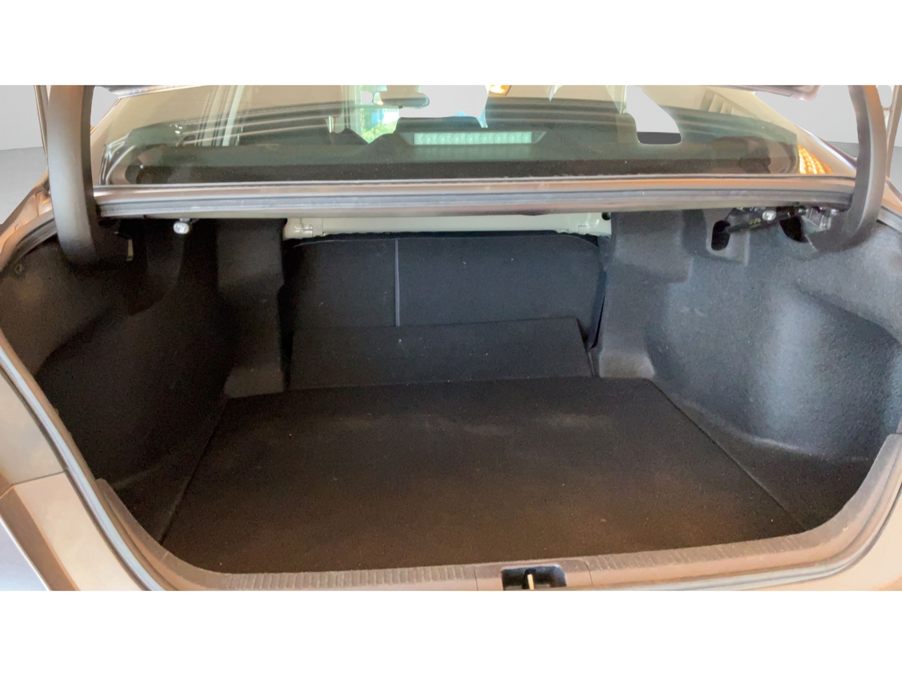 Certified 2023 Toyota Camry LE FWD image 24
