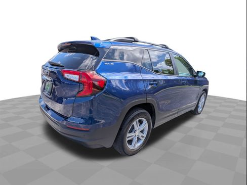Certified 2023 GMC Terrain SLE w/ Driver Convenience Package FWD image 4