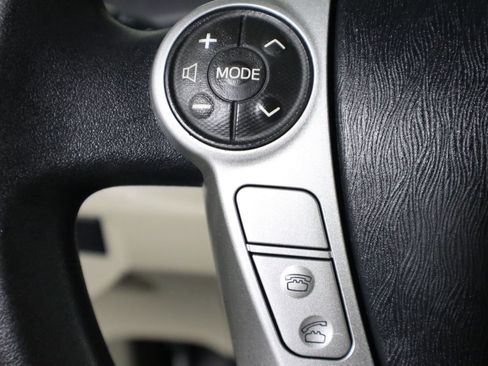 Used 2015 Toyota Prius Four image 46