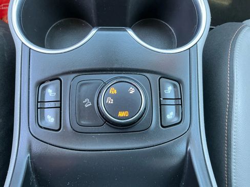 Used 2019 GMC Terrain SLT image 34