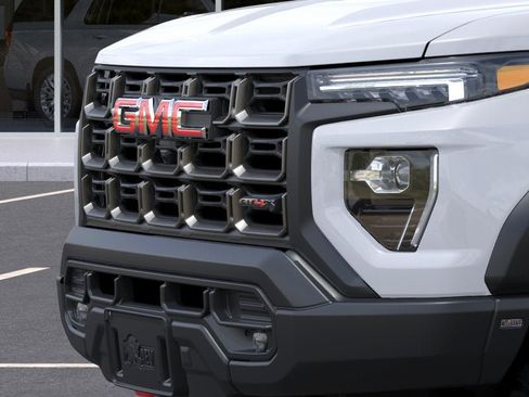 New 2026 GMC Canyon AT4X w/ AT4X AEV Edition AWD/4WD image 37