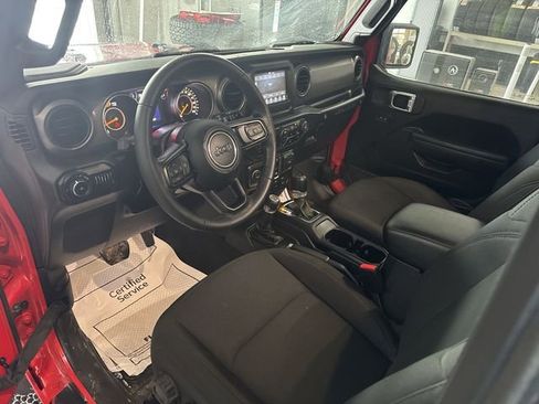 Used 2022 Jeep Wrangler Sport S image 10