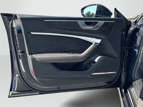 Used 2022 Audi A7 3.0T Prestige w/ Luxury Package image 13