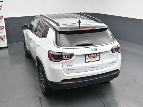 Used 2024 Jeep Compass Limited AWD/4WD image 28