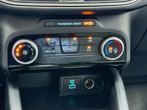 Used 2022 Ford Escape S FWD image 12