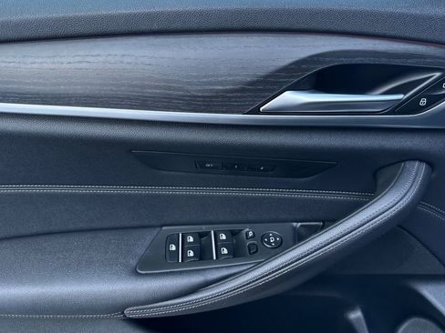 Used 2021 BMW 530i w/ Convenience Package image 10