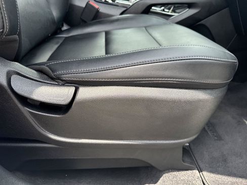 Used 2025 Kia Telluride S FWD image 26