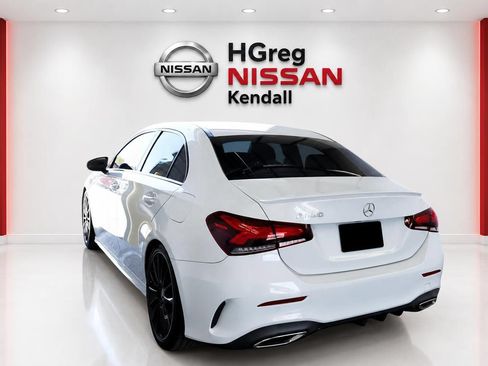 Used 2020 Mercedes-Benz A 220 image 2