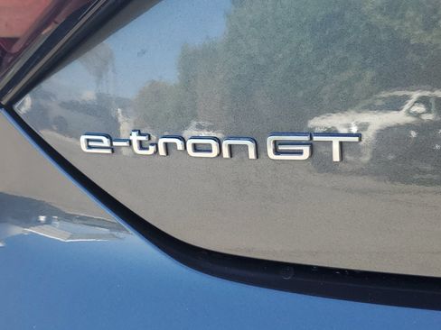 Used 2022 Audi e-tron GT Prestige w/ Prestige Package AWD/4WD image 7